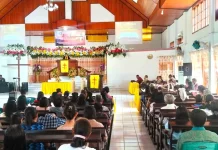 Babinsa Ikuti Ibadah Minggu Bersama Warga di Desa Binaan
