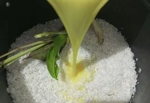 Perjuangan Penjual Nasi Kuning demi Menghidupi Keluarga