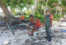 Babinsa Koramil Nanusa Tingkatkan Silaturahmi Bersama Masyarakat Nelayan