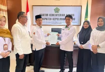 Perkuat Akuntabilitas, Kemenag Talaud Teken Perjanjian Kinerja Kepala KUA Beo
