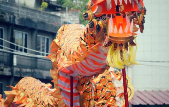 Makna Tarian Naga di Perayaan Imlek