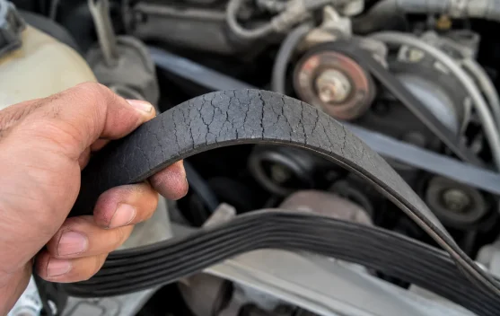Bahaya Mengabaikan V-Belt Mobil yang Mulai Retak