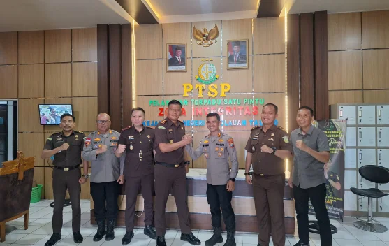 Perkuat Sinergi, Kapolres Baru Talaud Silaturahmi ke Kajari
