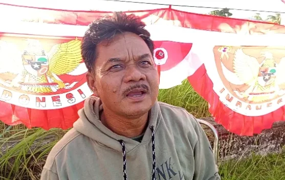 Penjualan Bendera Merah Putih Mulai Ramai di Talaud