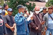 Dampak Pemadaman Bergilir, Warga Kalongan Geruduk Kantor PLN ULP Lirung
