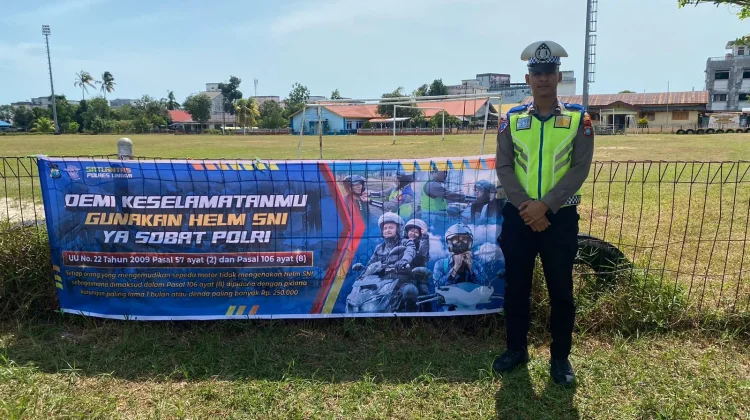 Satlantas Lingga Gencarkan Imbauan Helm Standar SNI