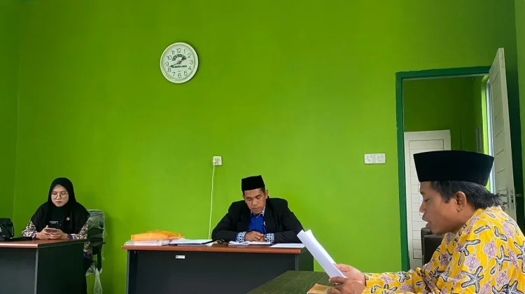 KUA Lingga Awali Kerja Dengan Tafsir Al-Quran