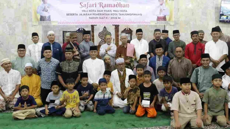 Lis Melaksanakan Safari Ramadan di Masjid Besar Al Azhar