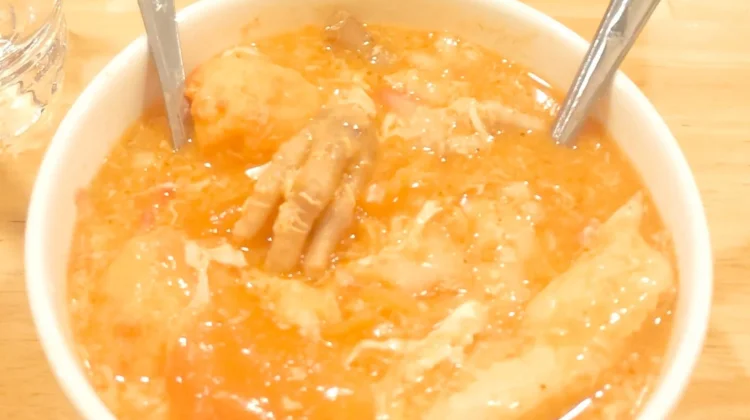 Seblak, Jajanan Favorit Anak-anak dan Remaja di Kota Tanjungpinang