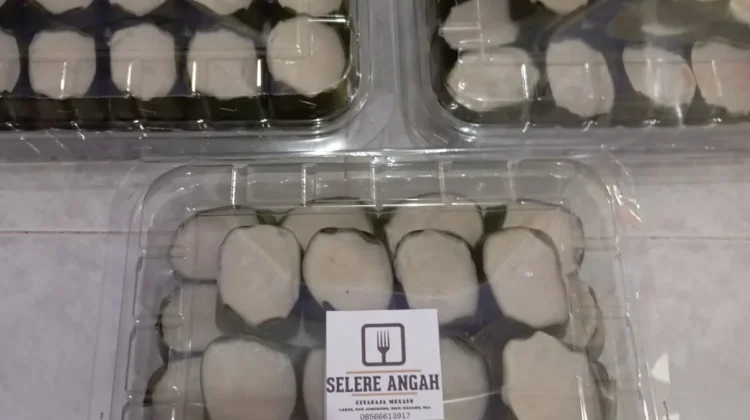 Kue Jongkong Khas Tanjungpinang Mulai Diminati Masyarakat