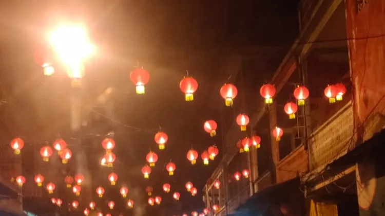 Lampu Lampion Hiasi Kawasan Kota Tua