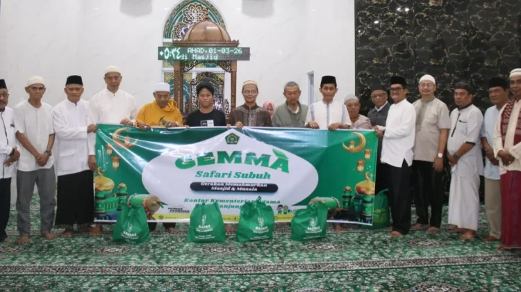 Kemenag bersama Baznas Tanjungpinang Lakukan Safari Ramadan Subuh