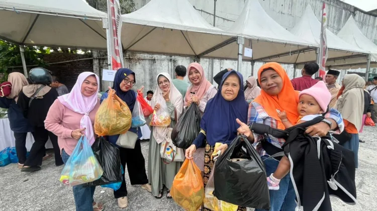 Gerakan Pangan Murah Disambut Antusias Warga Kampung Bulang