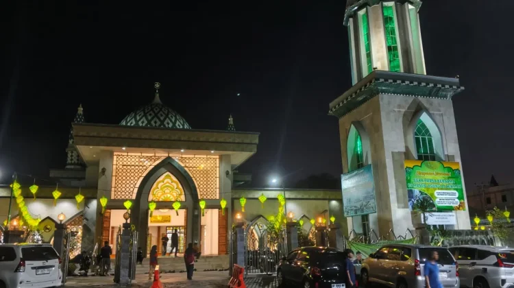 Pembayaran Zakat Fitrah dapat dilakukan di Masjid Agung Al-Hikmah Tanjungpinang