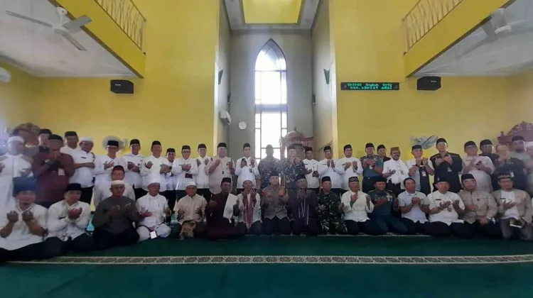 Pemko Tanjungpinang Gelar Salat Tasbih Berjemaah