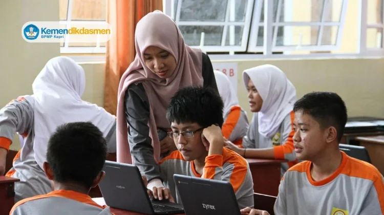 14 Sekolah di Provinsi Kepulauan Riau Jadi Model Pembelajaran AI dan Koding