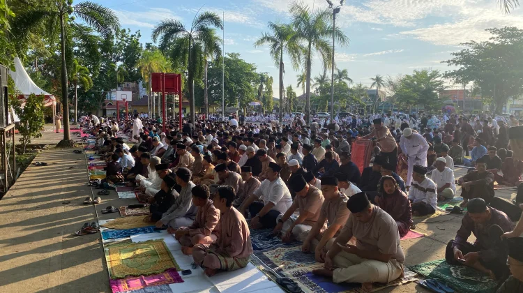 Masyarakat Tanjungpinang Sangat Antusias Salat Idulfitri di Pamedan