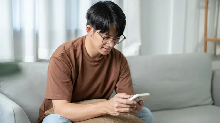 Cara Efektif Mengatasi Kesepian