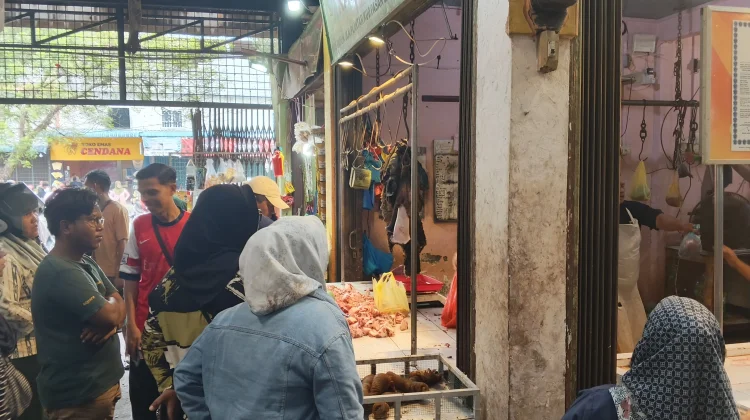 Minat Daging Sapi Segar Masyarakat Tetap Tinggi Pasca Perayaan Idulfitri