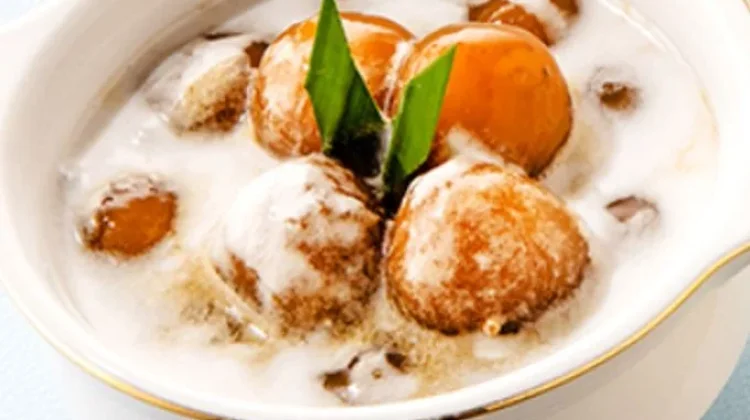 Bubur Candil Tetap Bertahan, Jajanan Tradisional yang Tak Lekang oleh Waktu