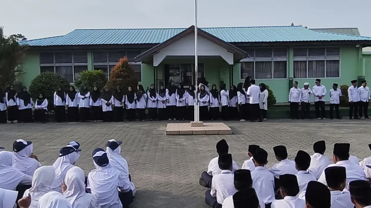 Kepala Baru MTsN Tanjungpinang Disambut Khidmat, Era Baru Resmi Dimulai