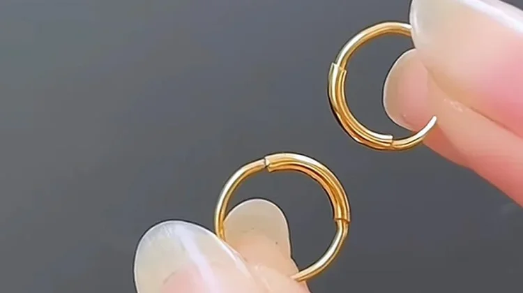 Tips Memilih Anting Anak agar Aman dan Nyaman