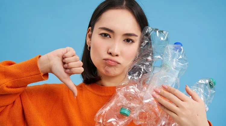 Generasi Muda Mulai Tinggalkan Plastik