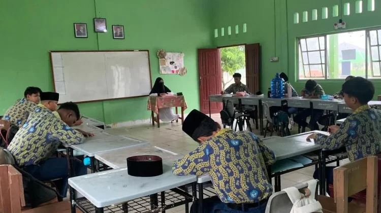 MTs Aqidatunnajin Gelar Ujian Al-Qur’an Tiga Hari