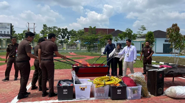 Kejari Bintan Musnahkan Barang Bukti Inkrah, Didominasi Kasus Narkotika