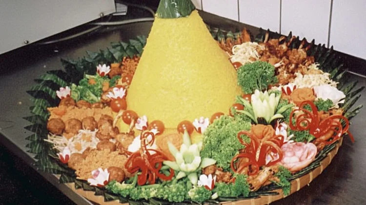 Tumpeng Masih Jadi Pilihan Favorit di Berbagai Perayaan
