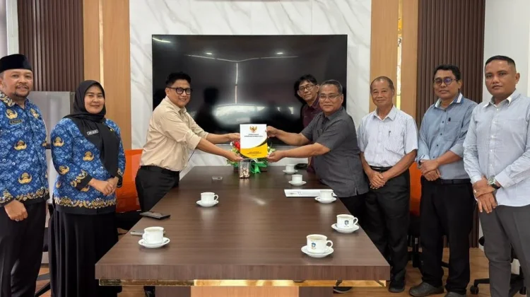 Diskominfo dan KI Kepri Dorong Monev 2026 Seluruh PD Informatif