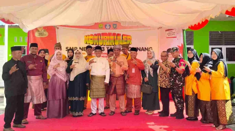 Siswa SMPN 13 Tanjungpinang Gelar Bazar Kokurikuler