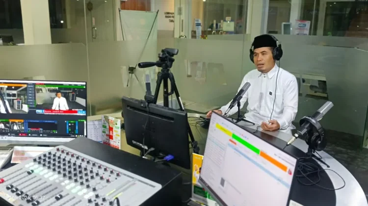 Hubungan dengan Orang Tua Penyebab Doa Belum Terkabul