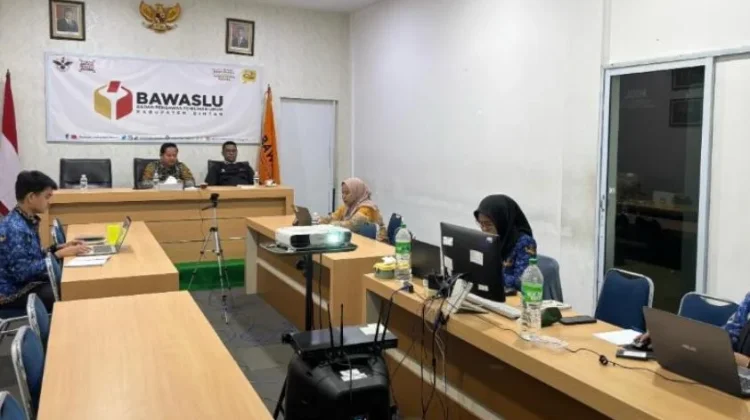 Bawaslu Bintan Paparkan Penanganan Pelanggaran Pemilu di Klinik Bawaslu Kepri