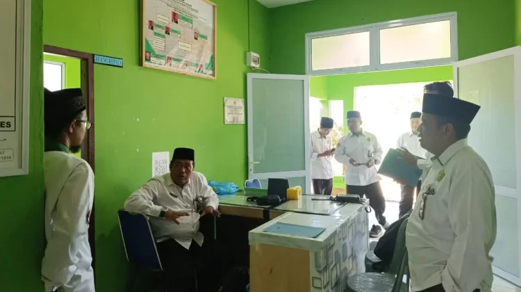 Kemenag Lingga Monitoring Sarana dan Prasarana KUA Senayang