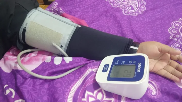 Hari Hipertensi Sedunia Ingatkan Pentingnya Cek Tekanan Darah