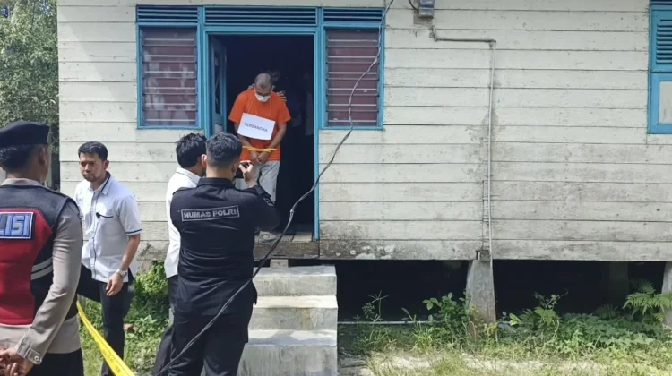 Rekonstruksi Ungkap Korban Pembunuhan Lingga Diduga Terkekang