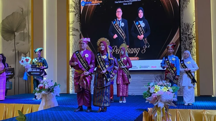 Dukungan Orang Tua Antar Natasya Raih Juara Duta Bahasa