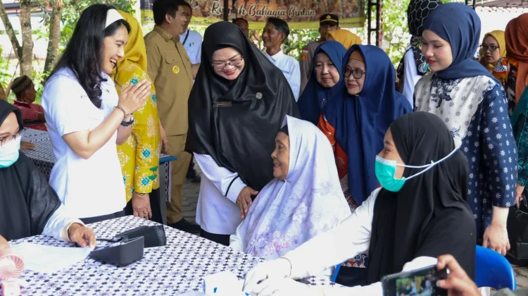 Kemendukbangga Wujudkan Lansia SMART di Sekolah Lansia Rumah Bahagia Bintan