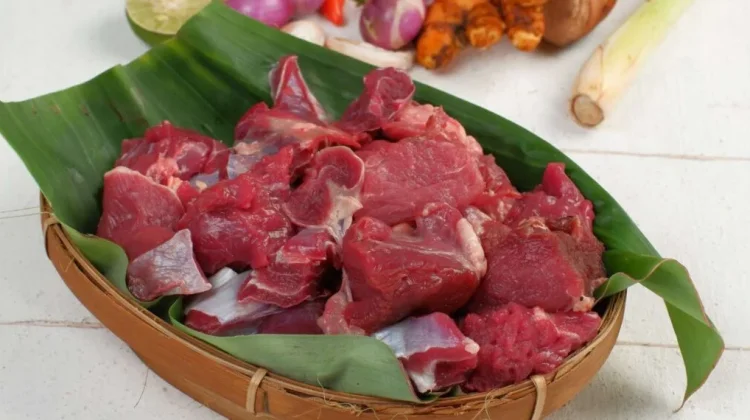 Tips Menyimpan Daging Kurban agar Tetap Segar dan Tahan Lama