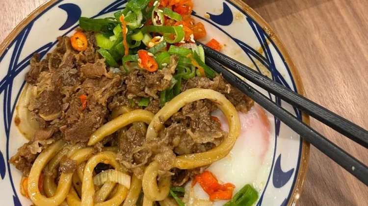 Makanan Favorit Jadi Cara Sederhana Warga Apresiasi Diri