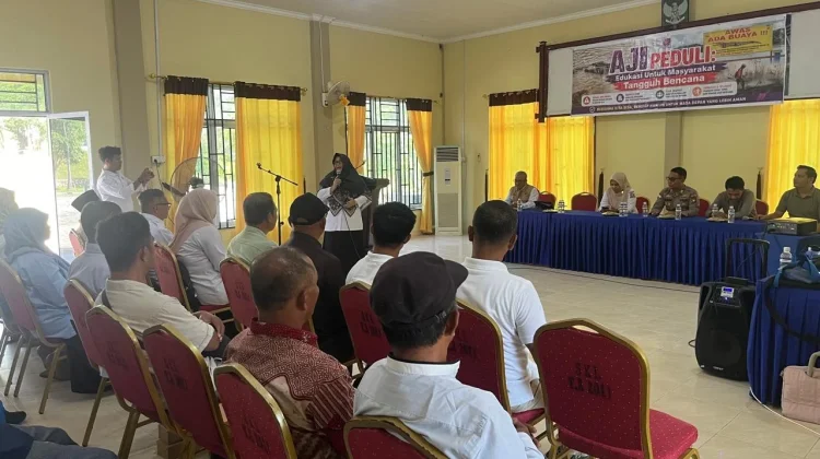 Aktivitas Pembakaran Limbah Batok Kelapa Dikeluhkan Warga SKL