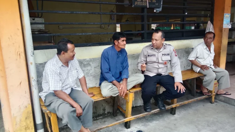 Satbinmas Polres Lingga Serap Aspirasi Warga Melalui Dialog