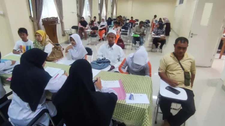 Hari Pertama Daftar Ulang PMBM MTsN Tanjungpinang Berjalan Lancar