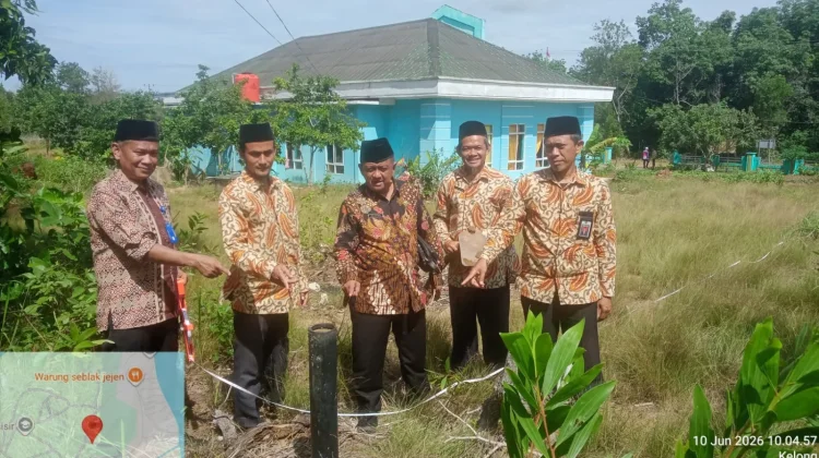 Kemenag Bintan Tinjau dan Ukur Ulang Aset Lahan KUA Bintan Pesisir