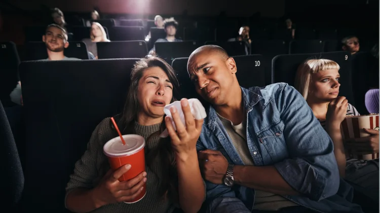 Ini Alasan Kenapa Film Sedih Justru Banyak Diminati
