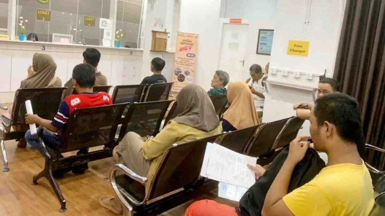 SPMB 2026, Pengurusan KK di Tanjungpinang Melonjak Tajam