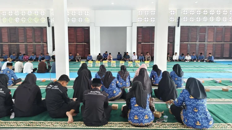 Lingga Salurkan Bantuan Mustahik pada Tahun Baru Islam