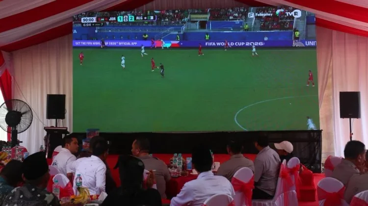 Polda Kepri Pererat Silaturahmi Gelar Nobar Piala Dunia 2026