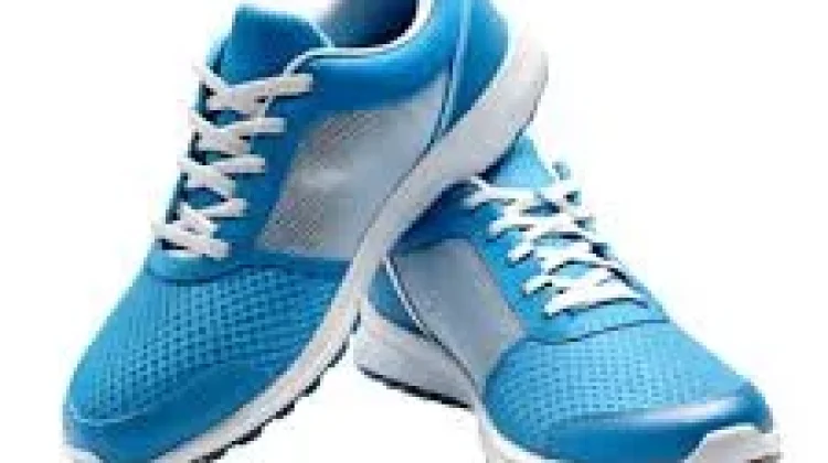 Sepatu dalam lintas waktu